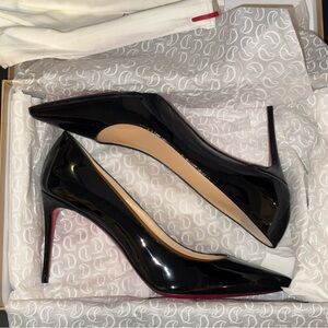 Christian Louboutin Kate 85 Patent Black Heels – Size 38.5 – Like New